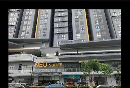 Neu Suites @3Rdnvenue Ampang Куала-Лумпур Экстерьер фото